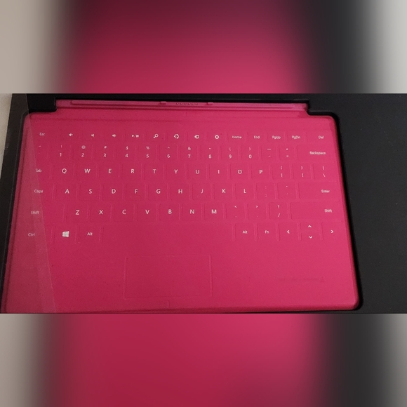 Microsoft Surface touch pink keyboard NEW HTF windows 8 surface - Picture 2 of 6